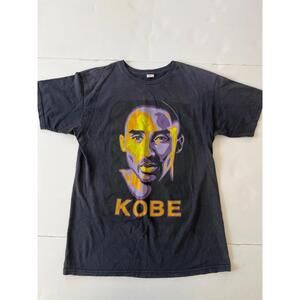 Kobe Bryant Lakers 24 Otc T-Shirt Men M Black Portrait Graphic Print Basketball